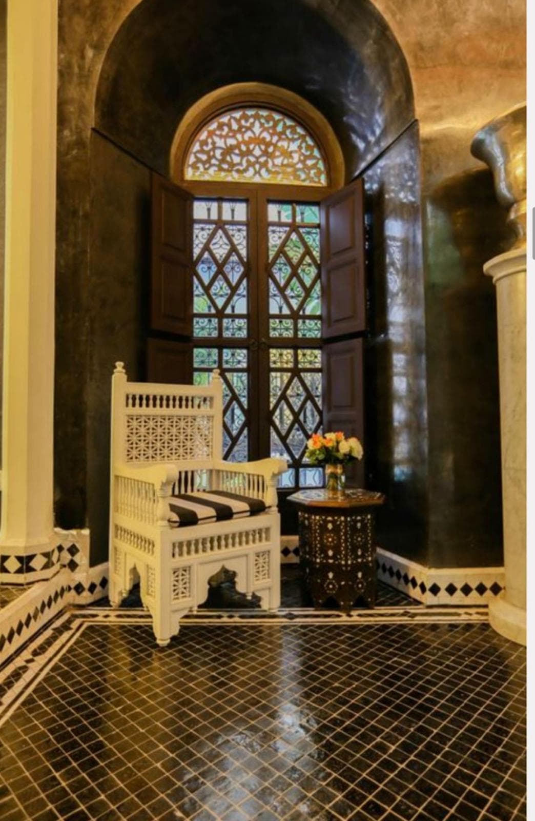 Riad entrance hall with stained glass