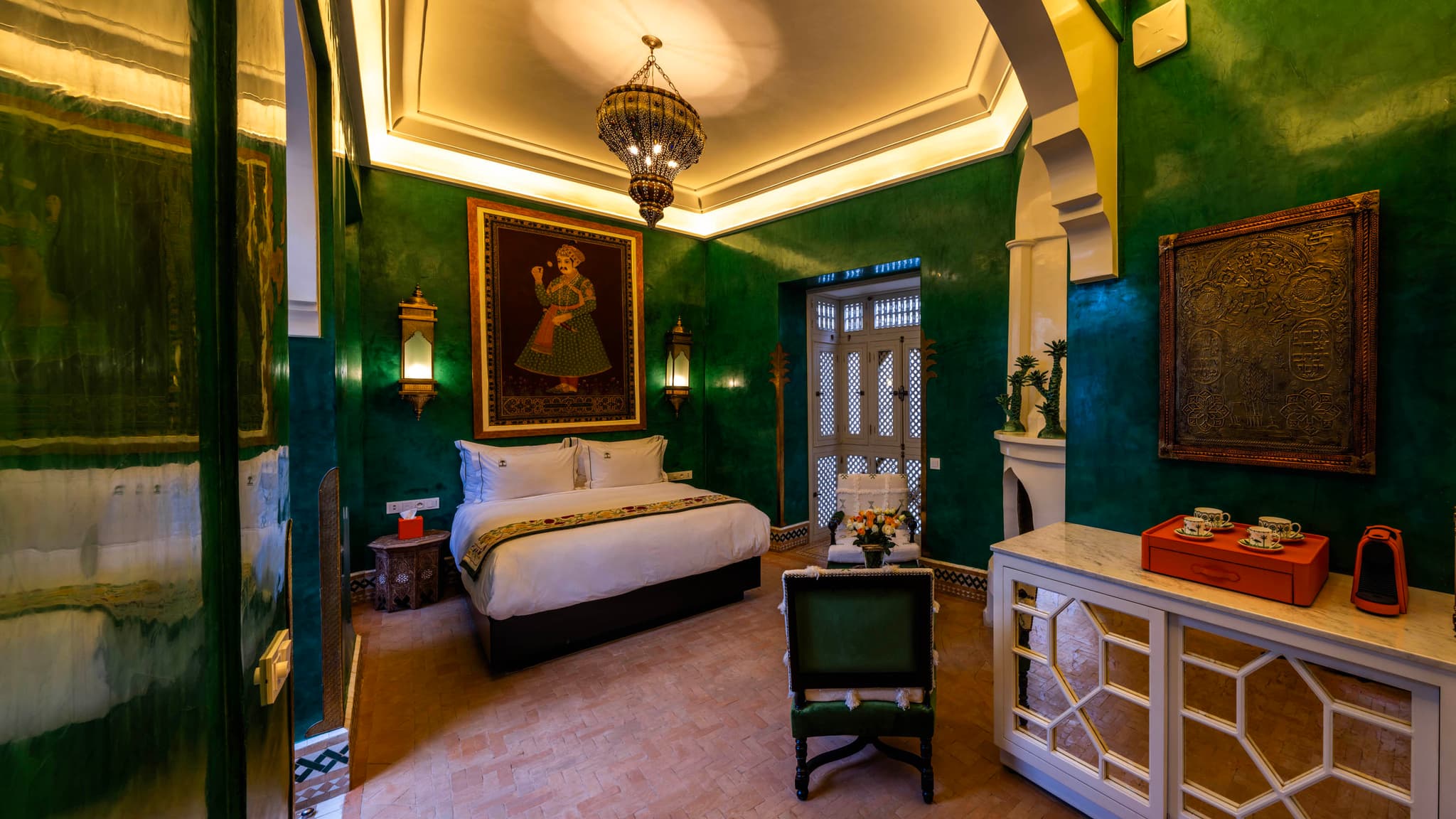 Emerald Suite, Verdant Desert Oasis